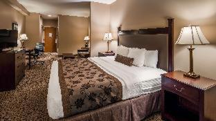 Western Village 4*