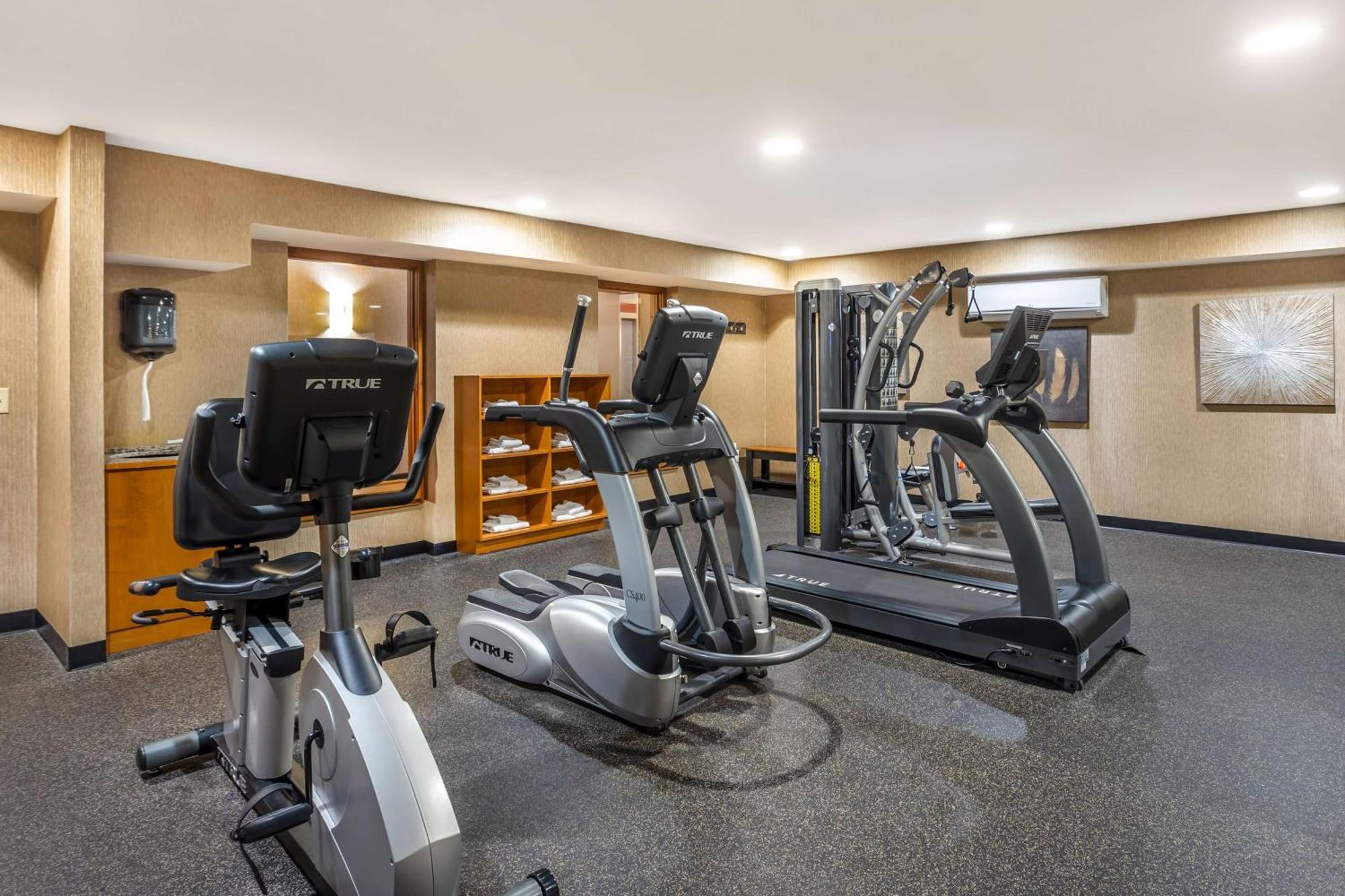 Western Village 4* Intercourse