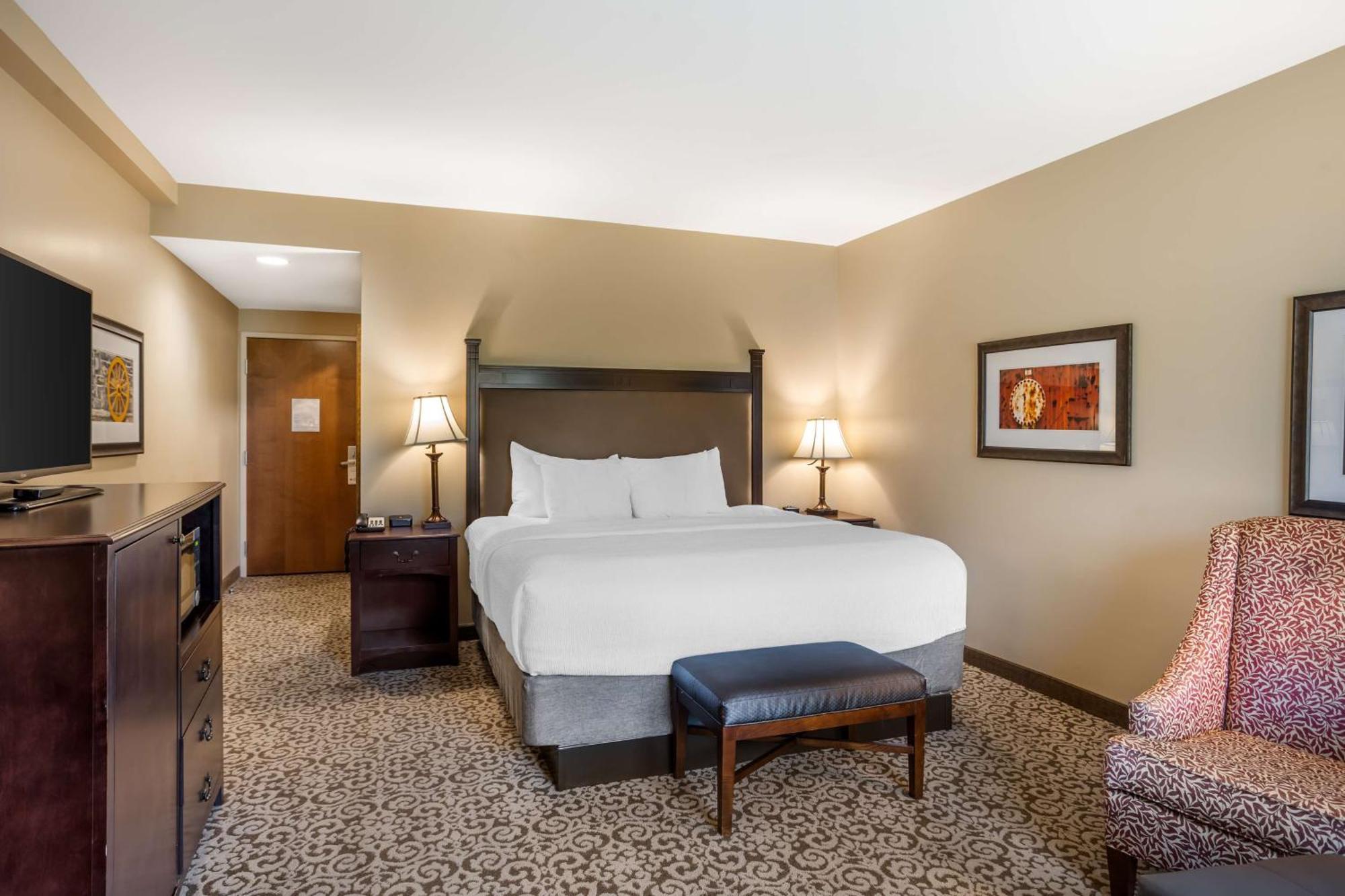 Western Village 4* Intercourse